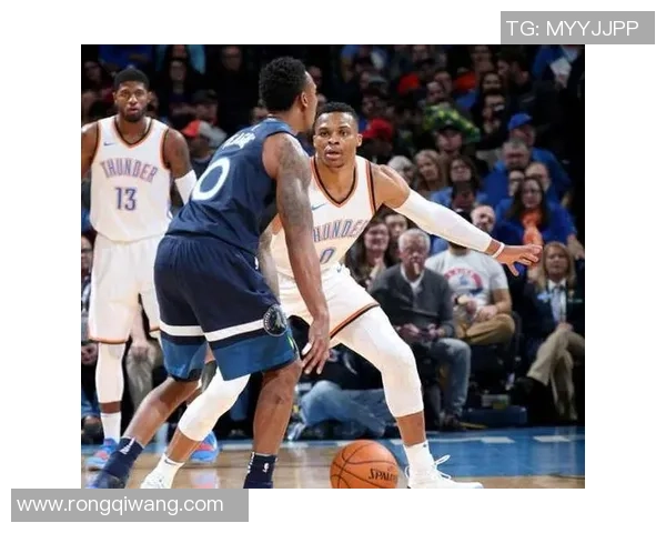 姚明带领火箭对阵雷霆的经典对决回顾与精彩瞬间分析