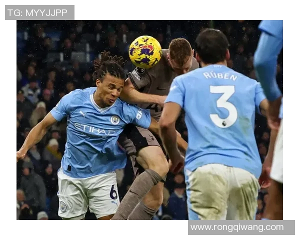 中超精彩对决曼城3-0战胜那不勒斯帽子戏法引发争议判罚热议 中超精彩对决曼城3-0战胜那不勒斯帽子戏法引发争议判罚热议