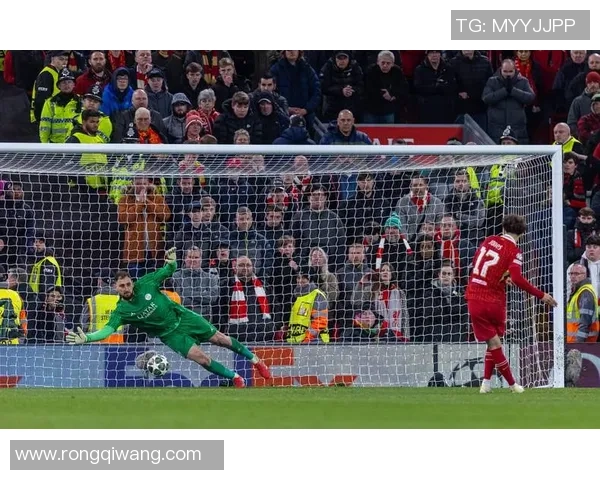 世界杯精彩对决巴黎圣日耳曼大胜利物浦点球大战燃爆全场集锦回顾 世界杯精彩对决巴黎圣日耳曼大胜利物浦点球大战燃爆全场集锦回顾