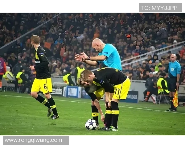 尤文图斯逆转切尔西全场沸腾精彩瞬间深度解析 尤文图斯逆转切尔西全场沸腾精彩瞬间深度解析