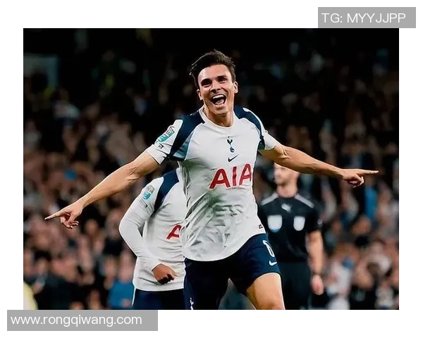 国王杯惊现冷门切尔西与曼联激战成平局引发全场沸腾